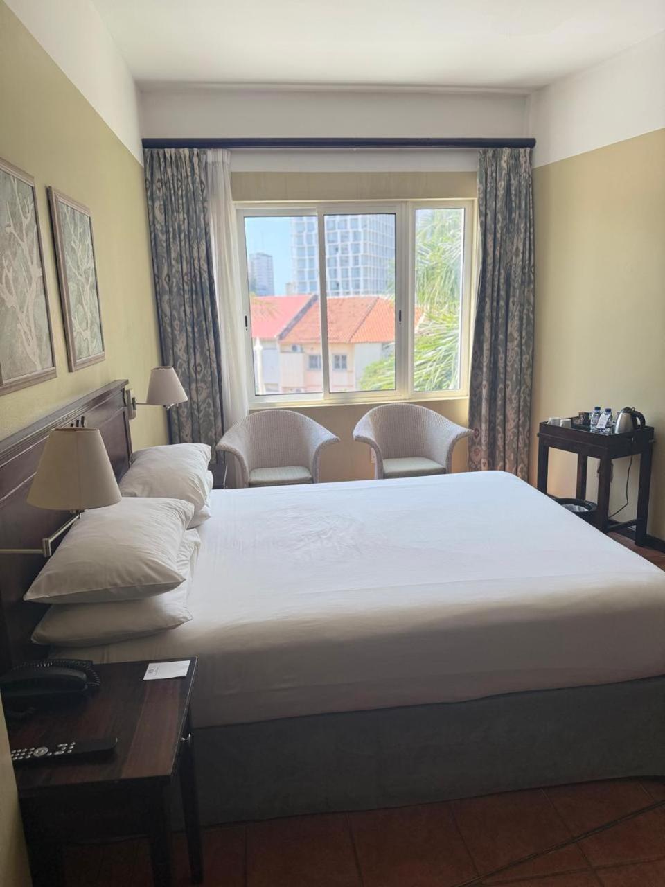 Hotel Cardoso Maputo Bagian luar foto
