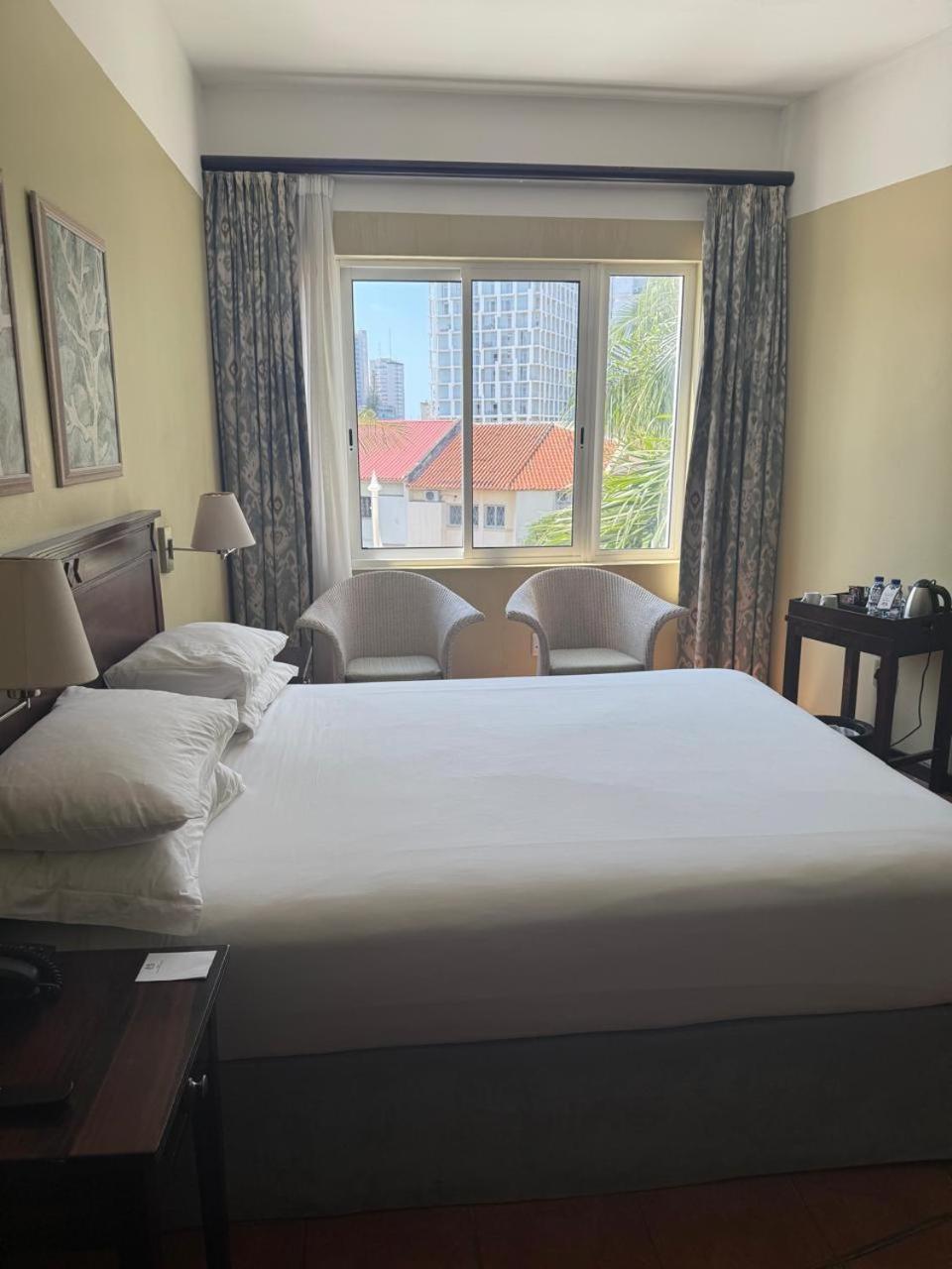 Hotel Cardoso Maputo Bagian luar foto